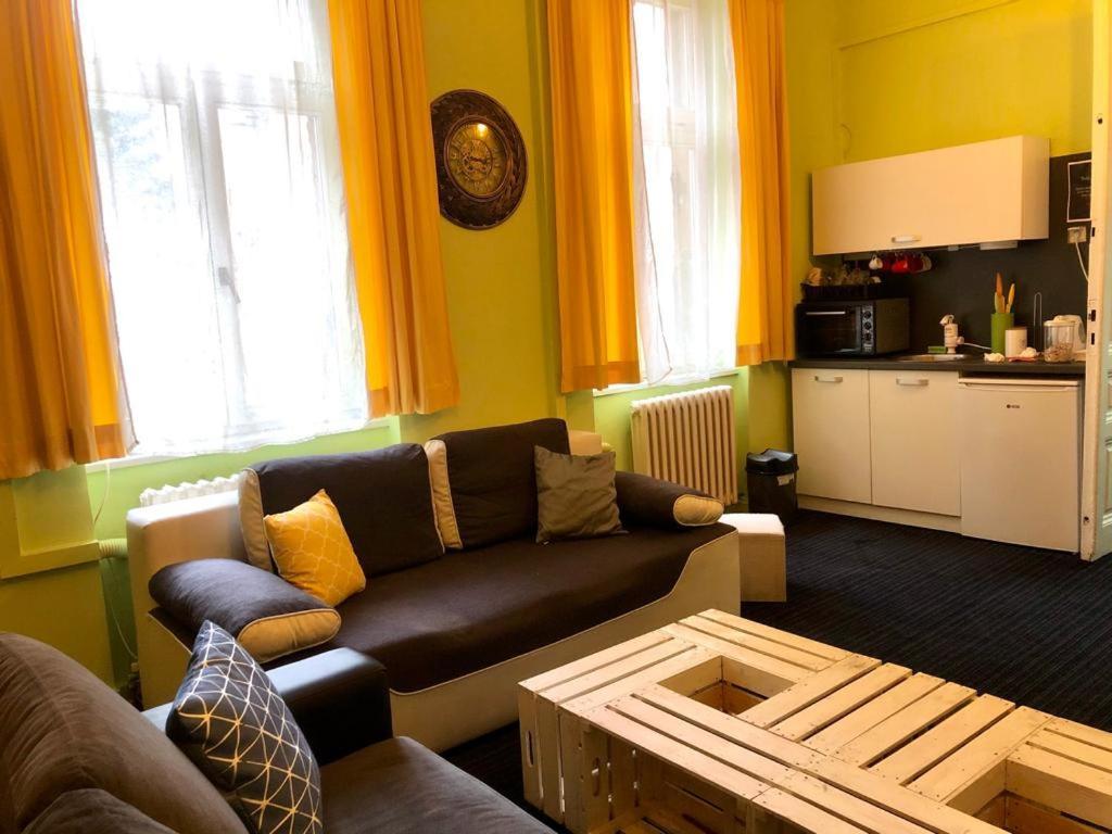 Spacious Tuzlaks Apartments Sarajevo Ferhadija Exterior foto